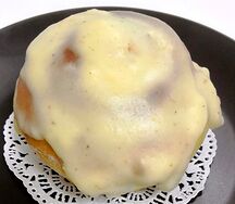 Булочка с корицей синабон