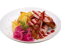 Сосиски гриль сырные с картофельными дольками