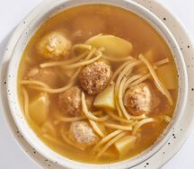Куриный суп с фрикадельками