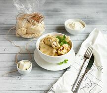 Вареники с творожной начинкой и изюмом