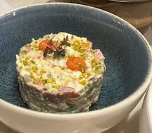 Оливье с копченой куриной грудкой