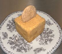 Пирожное Медовик
