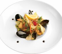 Салат из морепродуктов