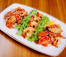 Летний салат с морепродуктами