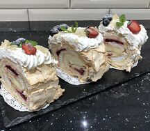 Меренговый рулет