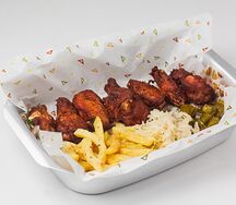 Крылышки и картофель фри