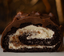 Рулет Сникерс