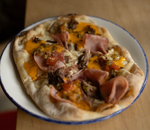 Римка с ветчиной и рваным мясом