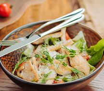 Цезарь с курицей