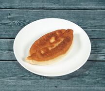 Пирожок с ливером жареный