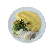 Ленивые голубцы с картофельным пюре