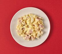 Салат с рулькой и сыром