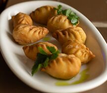 Мини-чебуреки с сыром