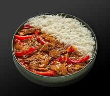 Тайское красное карри с говядиной и рисом басмати