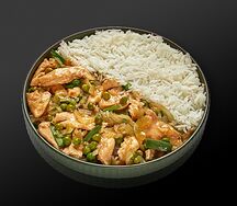 Тайское зелёное карри с курицей и рисом басмати