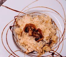 Альпийская паста с курицей и грибами