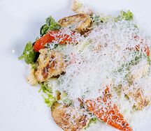 Цезарь с курицей