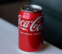 Напиток газированный Coca-Cola
