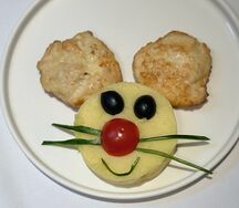 Куриные котлеты с картофельным пюре