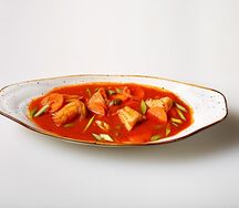 Окунь в соусе аква пацца