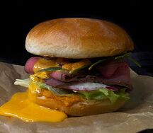 Бриошь с ростбифом