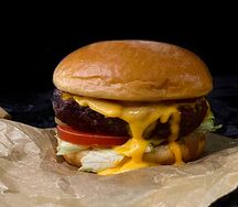 Бриошь с мраморной говядиной