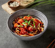 Вок с попкорном из курицы