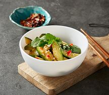 Битые огурцы (салатная закуска)