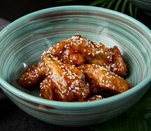 Азиатские крылышки в соусе манго-чили