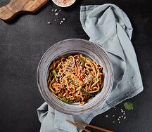 Вок Курица в соусе терияки