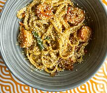 Вок Тигровые креветки в соусе унаги