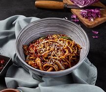 Вок Курица в остром тайском соусе