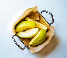 Яблочные дольки