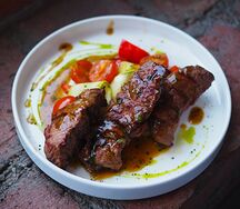 Конина с овощами