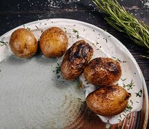 Картофель, печенный на углях