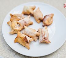 Вареники с яблоком и корицей