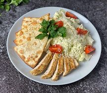 Цезарь с курицей