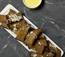 Гренки из ржаного хлеба с чесноком