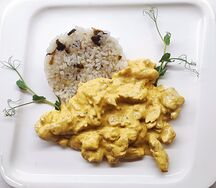 Куриная грудка в сливках