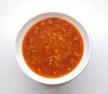 Пикантный мясной суп с фасолью