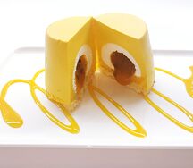 Пирожное Манго-маракуйя