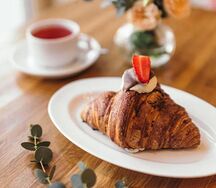 Круассан шоколад и крем-чиз