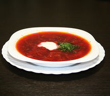 Борщ с пампушками