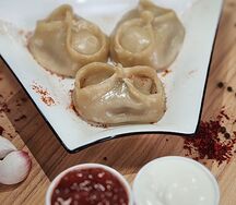 Манты со свининой (рубленые)