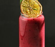 Смузи ягодный