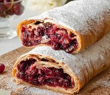 Вишневый штрудель