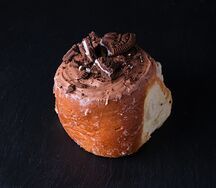 Шоколадный с печеньем бон