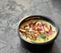 Сырный суп с беконом