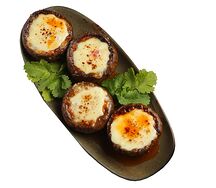 Шляпки шампиньонов с сыром 