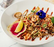 Азиатская лапша с морепродуктами